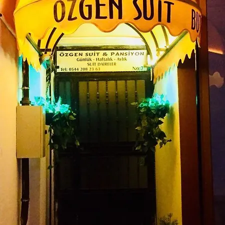 Ozgen Butik צ'נקלה